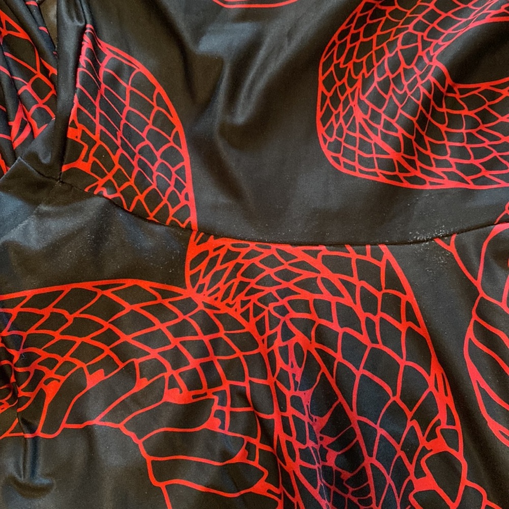 Blackmilk Black & Red Long-Sleeve Skater Midi Dress - Picture 7 of 8